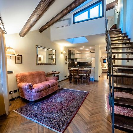 Appartement Dimora Lucrezia à Savone Extérieur photo