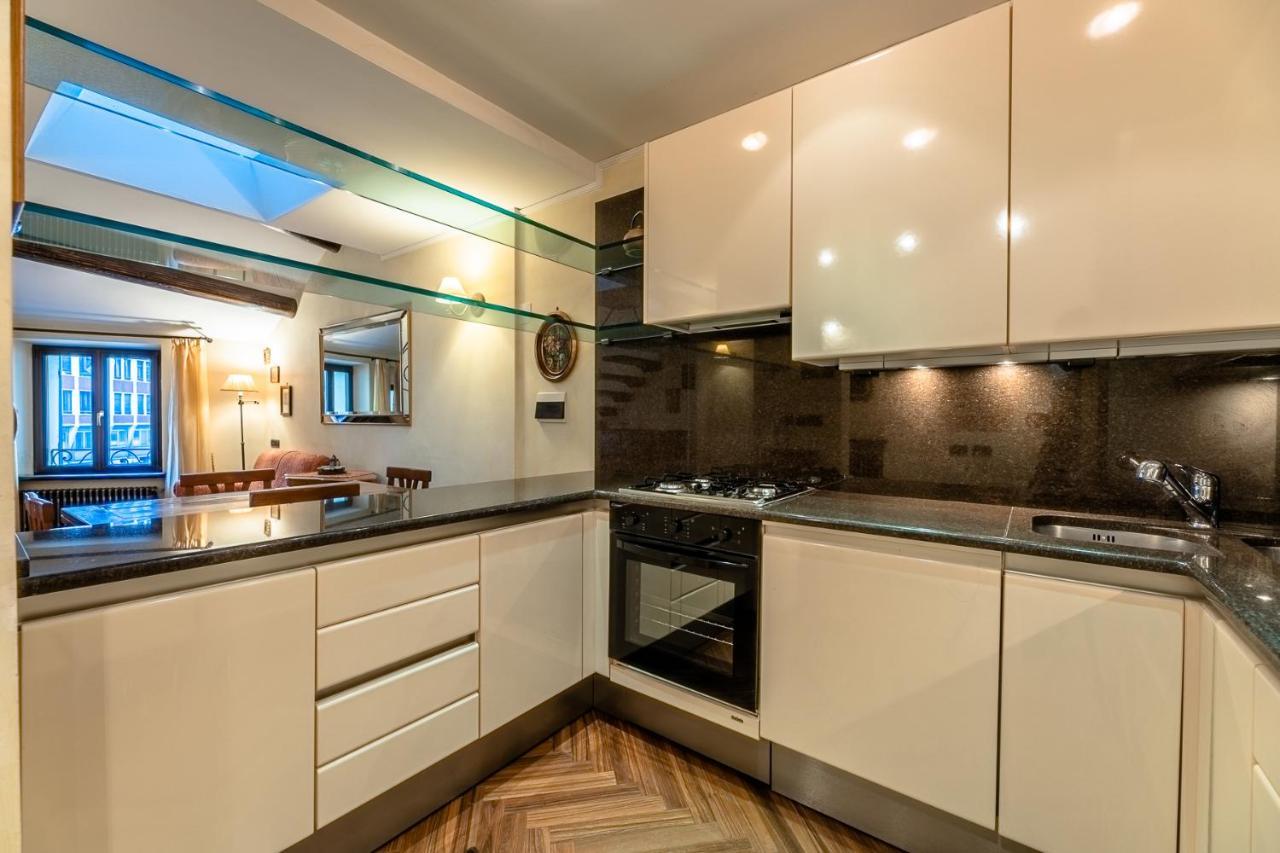 Appartement Dimora Lucrezia à Savone Extérieur photo