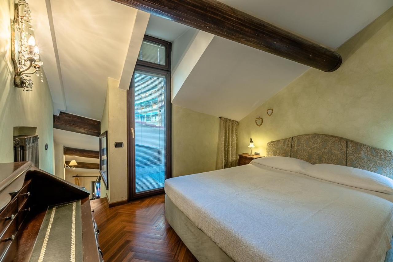 Appartement Dimora Lucrezia à Savone Extérieur photo