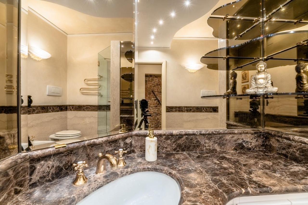 Appartement Dimora Lucrezia à Savone Extérieur photo
