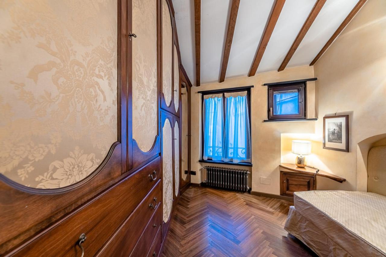 Appartement Dimora Lucrezia à Savone Extérieur photo